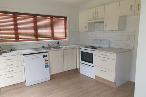 Photo of property in 30 Centennial Park Road, Wellsford, 0900