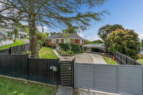 Photo of property in 20 Hamilton Place, Glenfield, Auckland, 0629