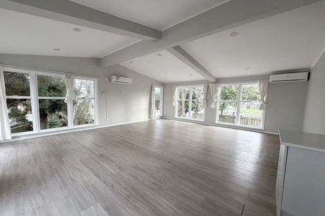 Photo of property in 16 Helena Street, Massey, Auckland, 0614