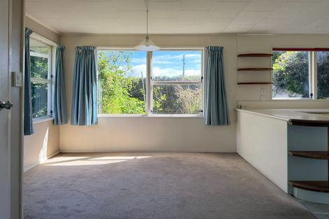 Photo of property in 145 Chivalry Road, Glenfield, Auckland, 0629