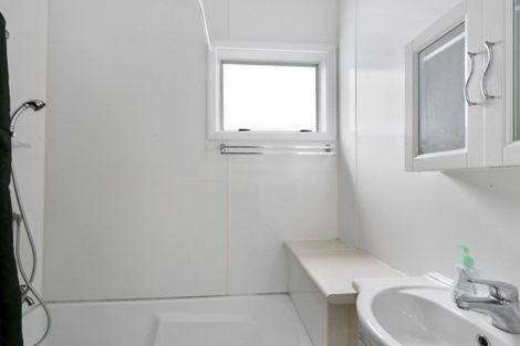 Photo of property in 16 Merton Street, Trentham, Upper Hutt, 5018