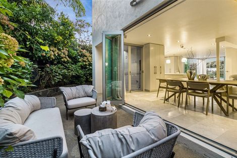 Photo of property in 33a Reihana Street, Orakei, Auckland, 1071