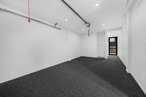 Photo of property in 5/220 Pakuranga Road, Pakuranga Heights, Auckland, 2010