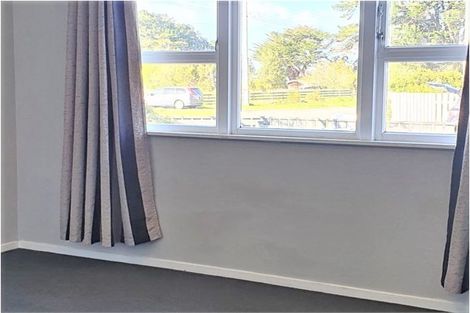 Photo of property in 1 Hardie Grove, Featherston, 5710