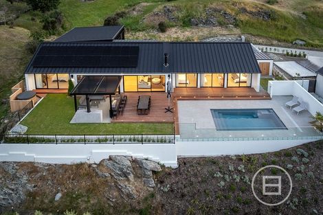 Photo of property in 5 Red Deer Rise, Kelvin Heights, Queenstown, 9300