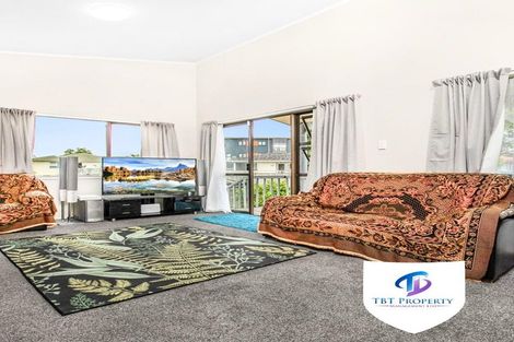 Photo of property in 9 Poutini Place, Manurewa, Auckland, 2102