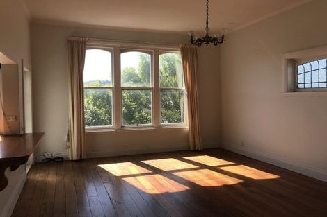 Photo of property in 7a Hawker Street, Mount Victoria, Wellington, 6011