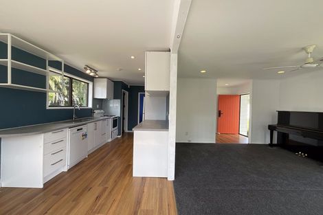 Photo of property in 3 Coey Place, Glen Eden, Auckland, 0602