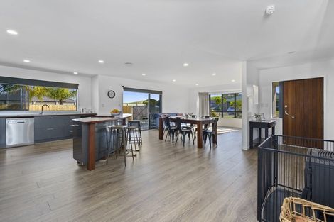 Photo of property in 5 Halyard Loop, Haruru, 0204