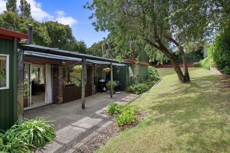 Photo of property in 5 Meanda Gardens, Sunnyhills, Auckland, 2010