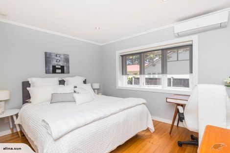 Photo of property in 20 Esmonde Road, Takapuna, Auckland, 0622