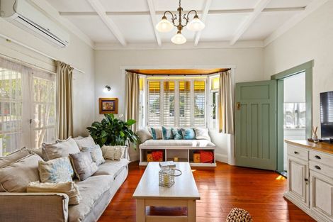 Photo of property in 225 Hibiscus Coast Highway, Red Beach, 0932