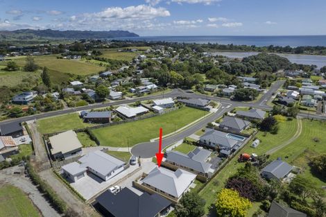 Photo of property in 9 Anatere Rise, Athenree, Waihi Beach, 3177