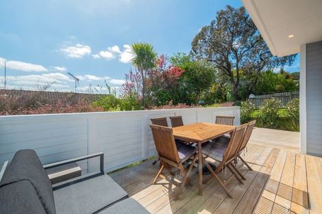 Photo of property in 34 Acacia Road, Torbay, Auckland, 0632