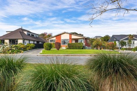 Photo of property in 4 Ernlea Terrace, Cashmere, Christchurch, 8022