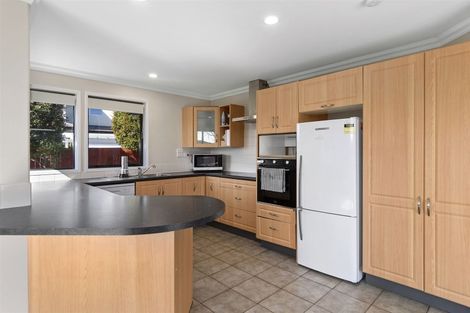 Photo of property in 28 Alva Glen Place, Pyes Pa, Tauranga, 3112