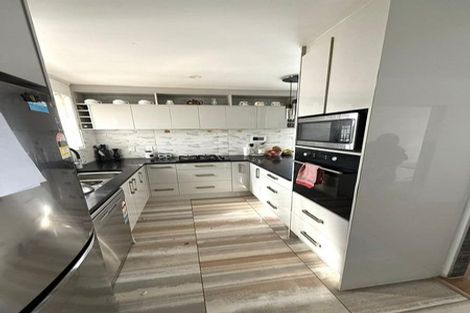 Photo of property in 11 Harania Avenue, Favona, Auckland, 2024