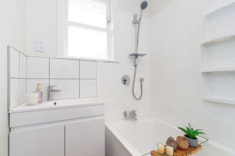 Photo of property in 6 Maire Street, Levin, 5510