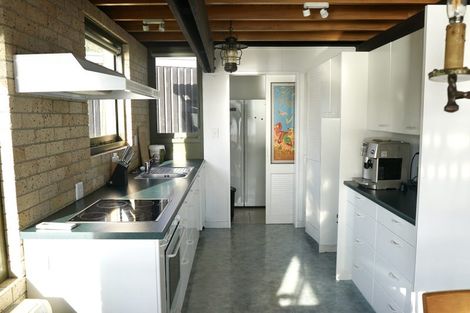 Photo of property in 417 Marine Drive, Charteris Bay, Lyttelton, 8971