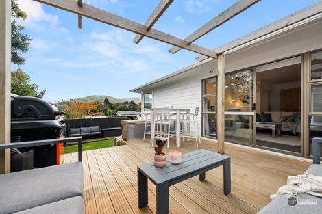 Photo of property in 5 Christchurch Crescent, Kelson, Lower Hutt, 5010