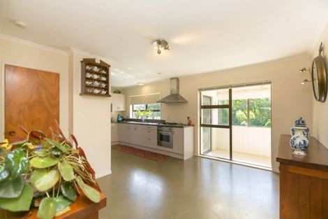 Photo of property in 15 Alfred Road, Egmont Village, New Plymouth, 4371