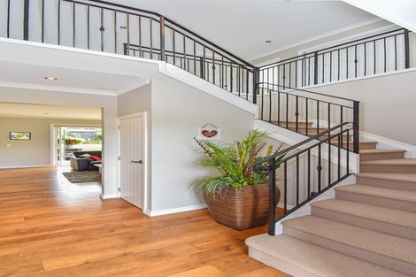 Photo of property in 9 Fountain Avenue, Karaka, Papakura, 2113