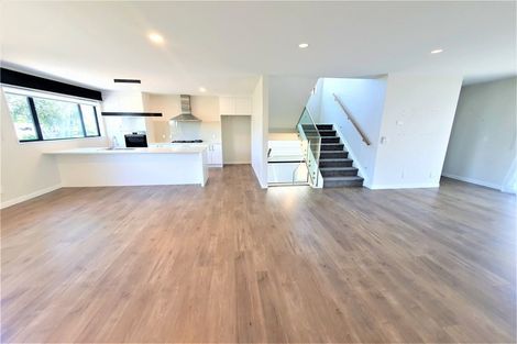 Photo of property in 19b Roseberry Avenue, Birkenhead, Auckland, 0626