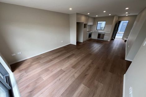 Photo of property in 6/43 Clevedon Road, Papakura, 2110