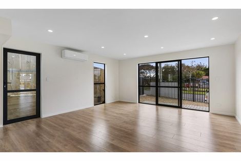 Photo of property in 43a Ashlynne Avenue, Papatoetoe, Auckland, 2025