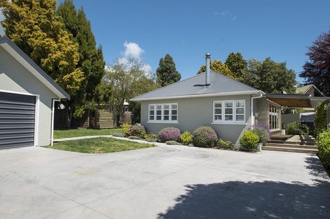 Photo of property in 4 Lynbert Road, Lynmore, Rotorua, 3010