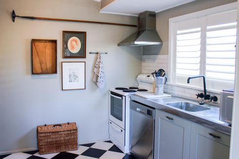 Photo of property in 7 Tweed Street, South Hill, Oamaru, 9400