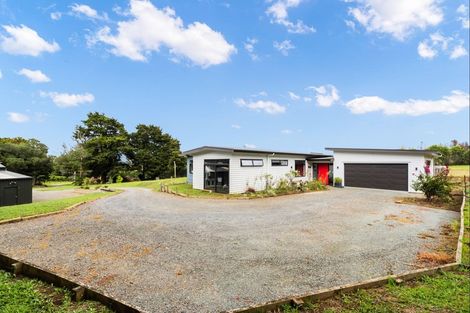 Photo of property in 17 Woodward Road, Maungatapere, Whangarei, 0179