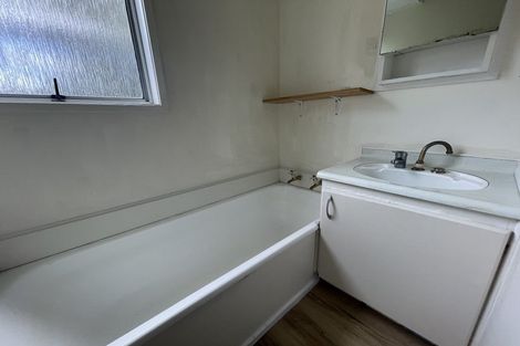 Photo of property in 5 Eagleson Street, Northcross, Auckland, 0632