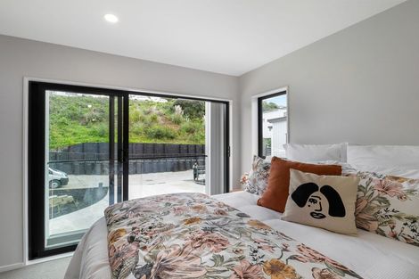 Photo of property in 10a Huka Road, Birkenhead, Auckland, 0626