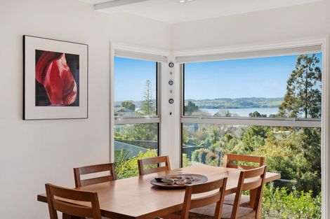 Photo of property in 7 Fenton Terrace, Cockle Bay, Auckland, 2014