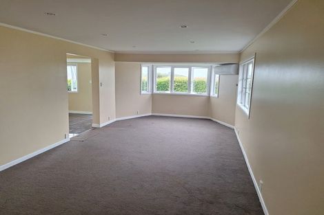 Photo of property in 71 Hamlin Road, Mount Wellington, Auckland, 1060