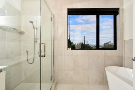 Photo of property in 911 Old North Road, Waimauku, 0882