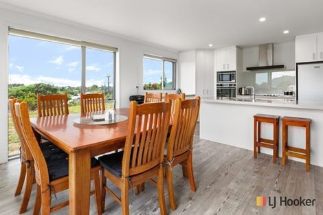 Photo of property in 93b Beach Road, Waihi Beach, 3611