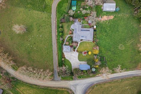 Photo of property in 254 Gorge Road, Maungaturoto, 0588