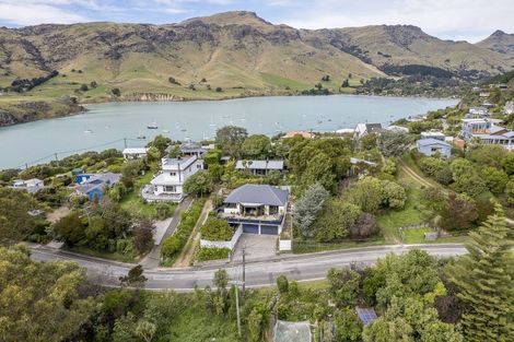Photo of property in 13a Parau Avenue, Diamond Harbour, 8972