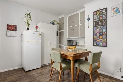 Photo of property in 2/756 Fergusson Drive, Elderslea, Upper Hutt, 5018