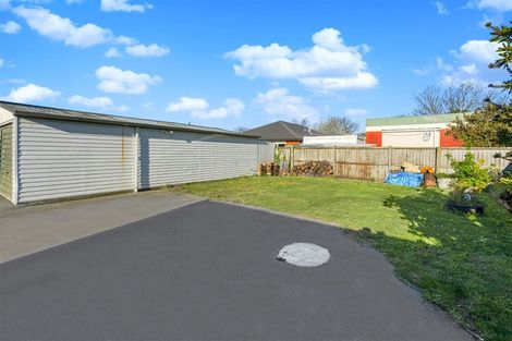 Photo of property in 327 Ferry Road, Waltham, Christchurch, 8011