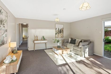 Photo of property in 7a Rodney Grove, Paraparaumu, 5032