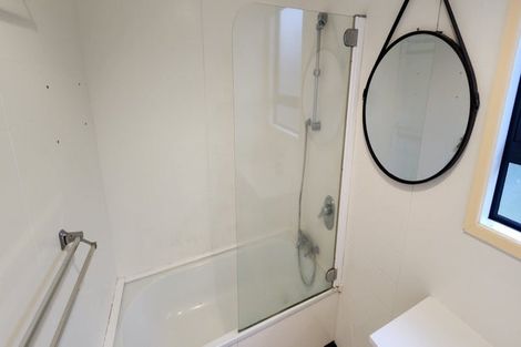 Photo of property in 13 Vancouver Place, Marfell, New Plymouth, 4310