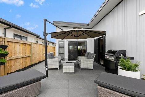 Photo of property in 6 Knightia Drive, Papamoa Beach, Papamoa, 3118
