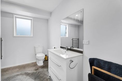 Photo of property in 2 Huetu Place, Bell Block, New Plymouth, 4312