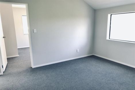 Photo of property in 750a East Coast Road, Pinehill, Auckland, 0630