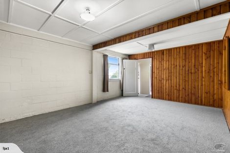 Photo of property in 2/9 College Road, Northcote, Auckland, 0627
