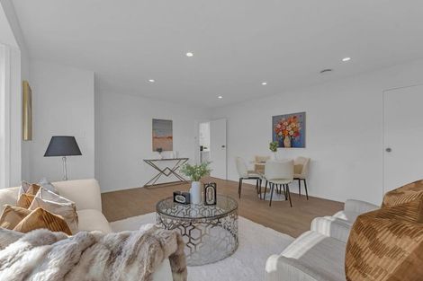 Photo of property in 5 Tabitha Crescent, Henderson, Auckland, 0612