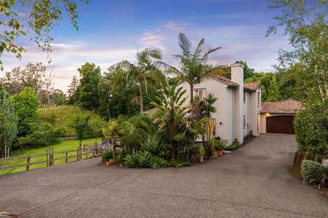 Photo of property in 135 Glenmore Road, Coatesville, Albany, 0793